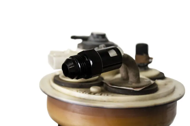 Fleece Performance Universal 3/8In Quick Connect To -8An Male Adapter 2