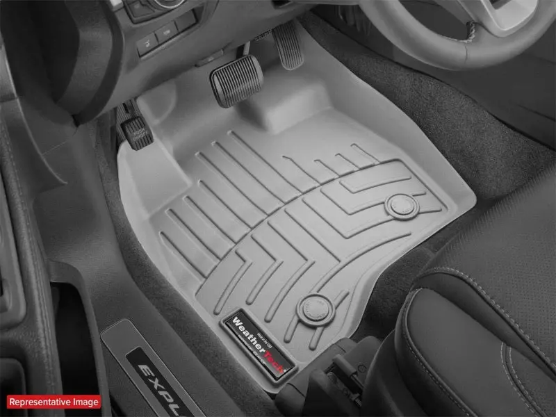 Weathertech 15+ Gmc Sierra/Denali 3500Hd Vinyl Front Floorliner Blk - Crew Cab (No 4X4 Floorshifter) 2