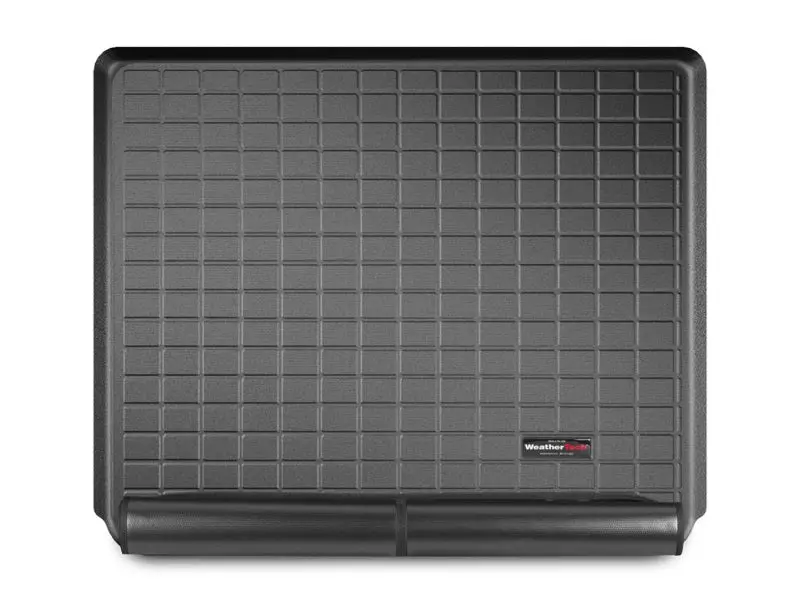 Weathertech 18-24 Chevrolet Equinox Cargo Liner - Black W/Bumper Protector 1