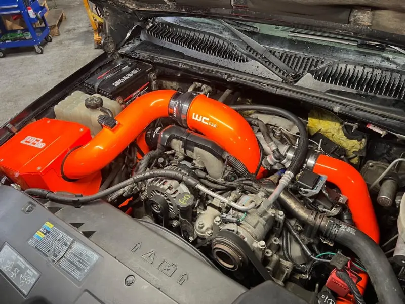 Wehrli 2004.5-05 Chevrolet Duramax Lly 4In. Stage 2 Intake Kit - Bengal Red 2