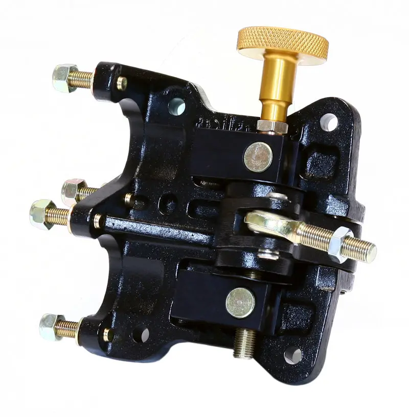 Wilwood 60 Degree Mc Mount & Balance Bar Assembly 1